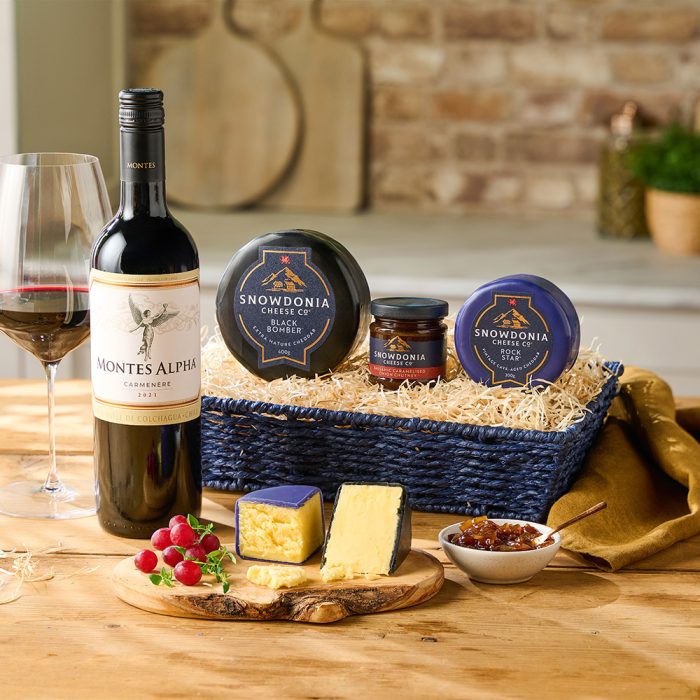 Ploughman’s Hamper of Luxury Cheese & Craft Beer