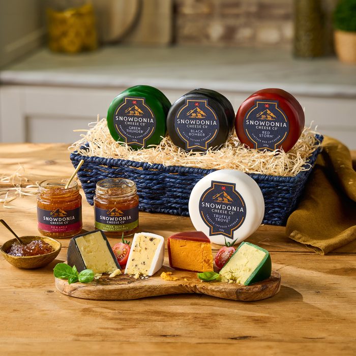 Ploughman’s Hamper of Luxury Cheese & Craft Beer